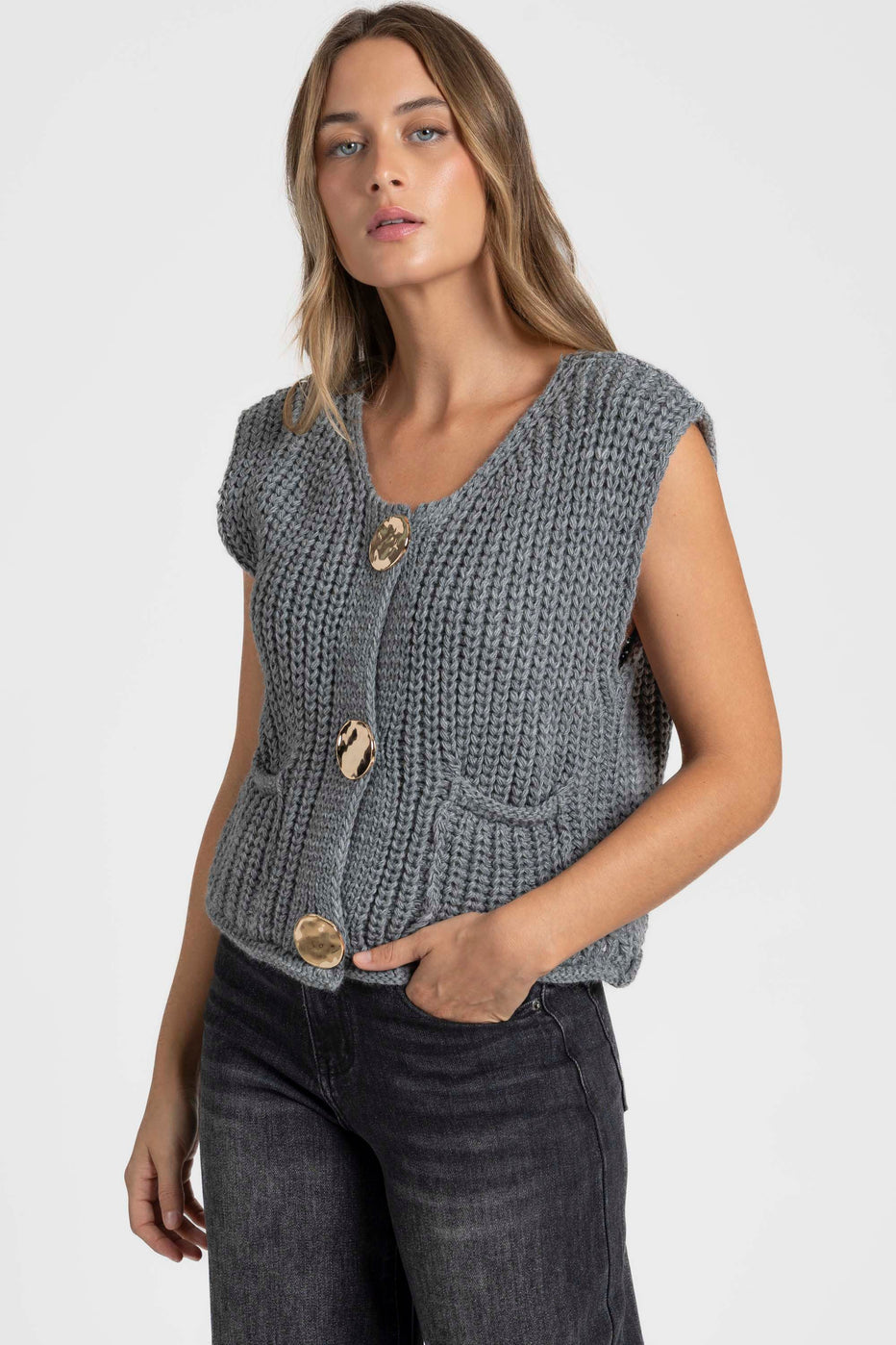 Cardigan Knit Vest