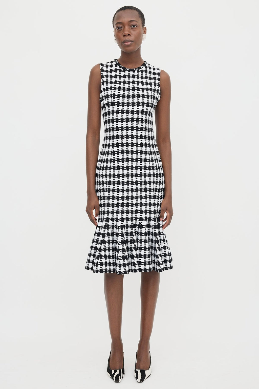 Knit ruffle Dress