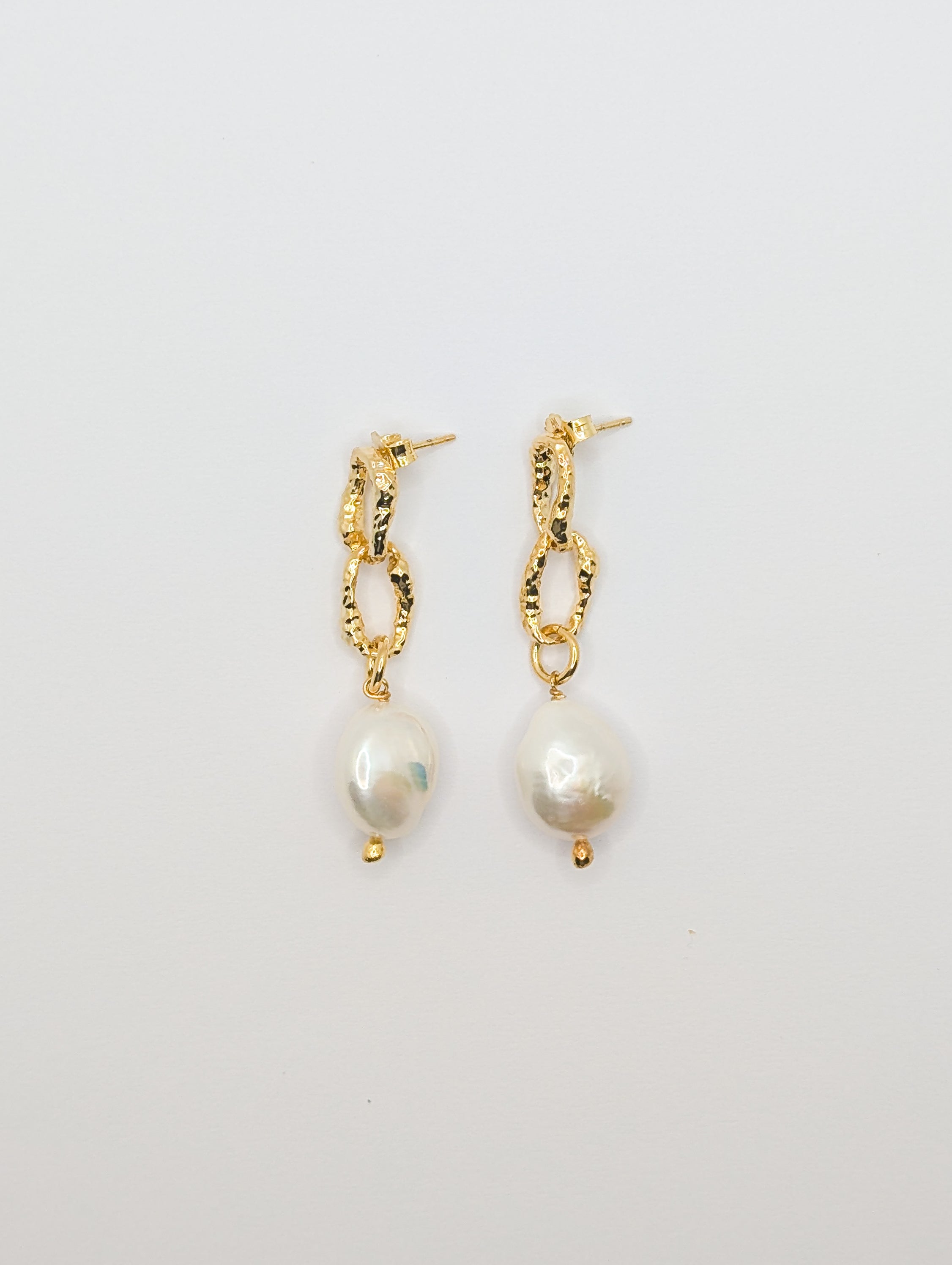 Gold Sandy Textured Chunky Chain Pearl Drop Earrings