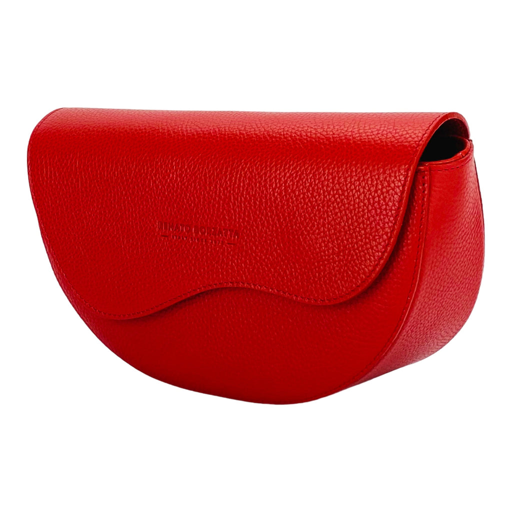 RB1027V | Women's Rounded Bandolier Bag in Genuine Leather Made in Italy. Removable and adjustable leather shoulder strap. Shiny Nickel hardware - Red color - Dimensions: 25 x 15 x 9 cm.