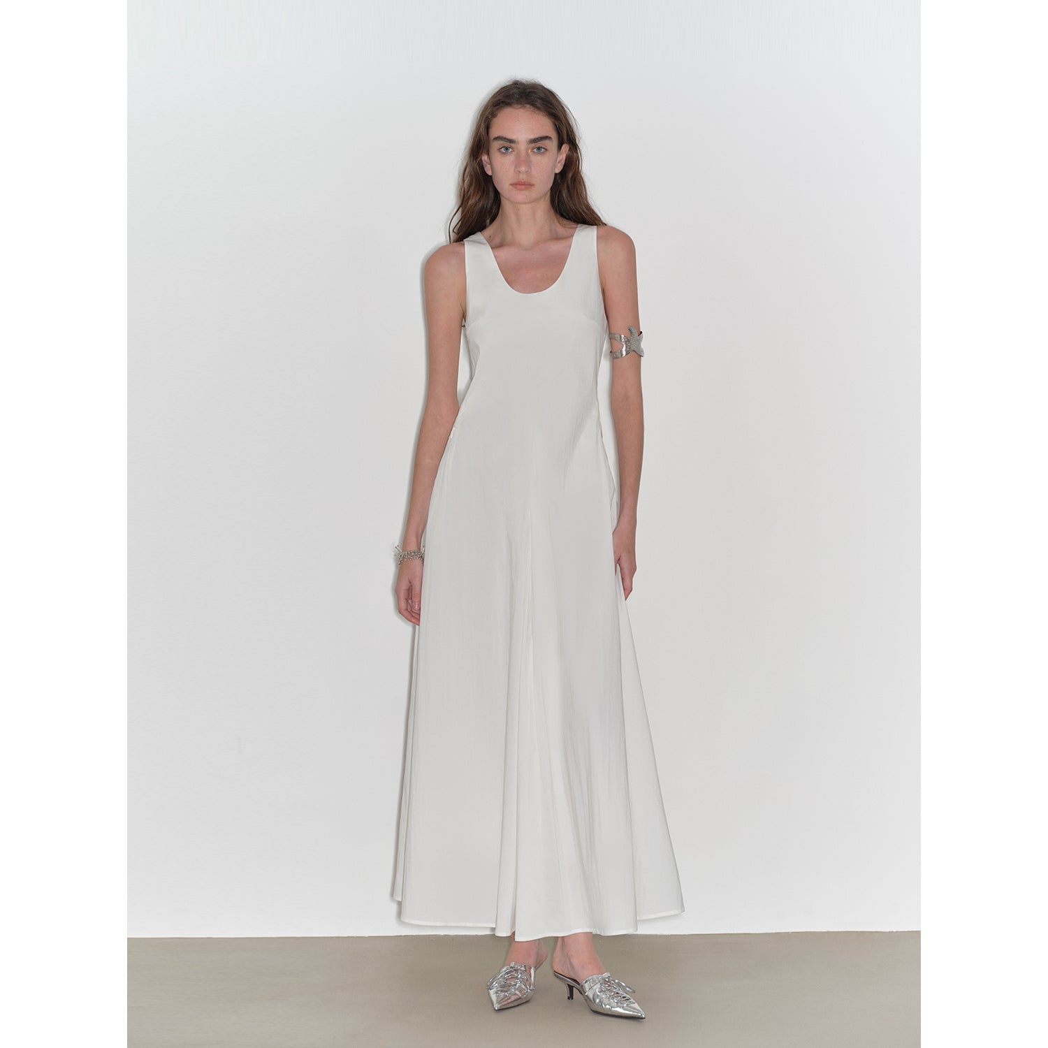 "Lake Bled" Simple and slim texture U-neck A-line slim fit vest dress
