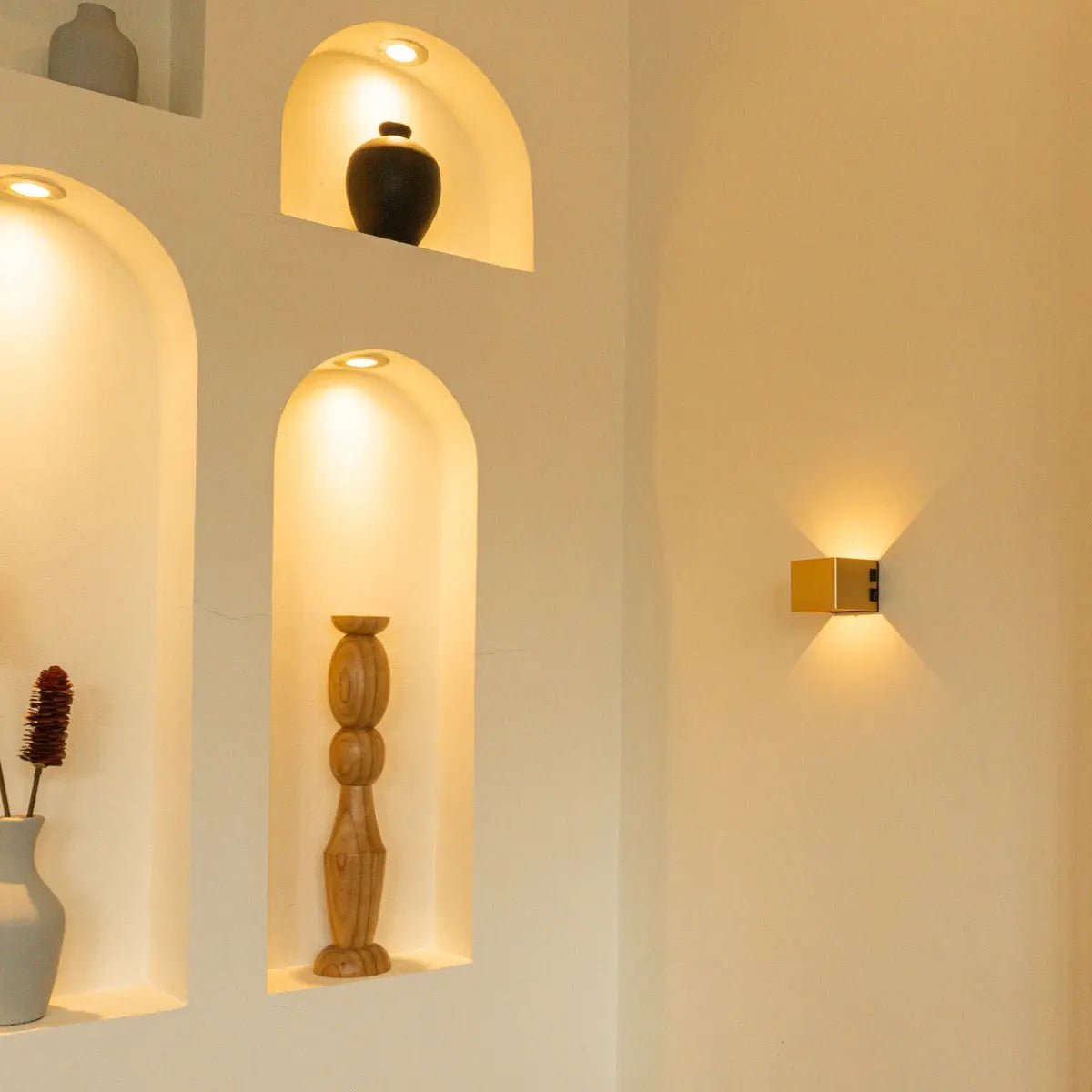 Tess Gold Rechargeable Wall Lamp with Motion Sensor