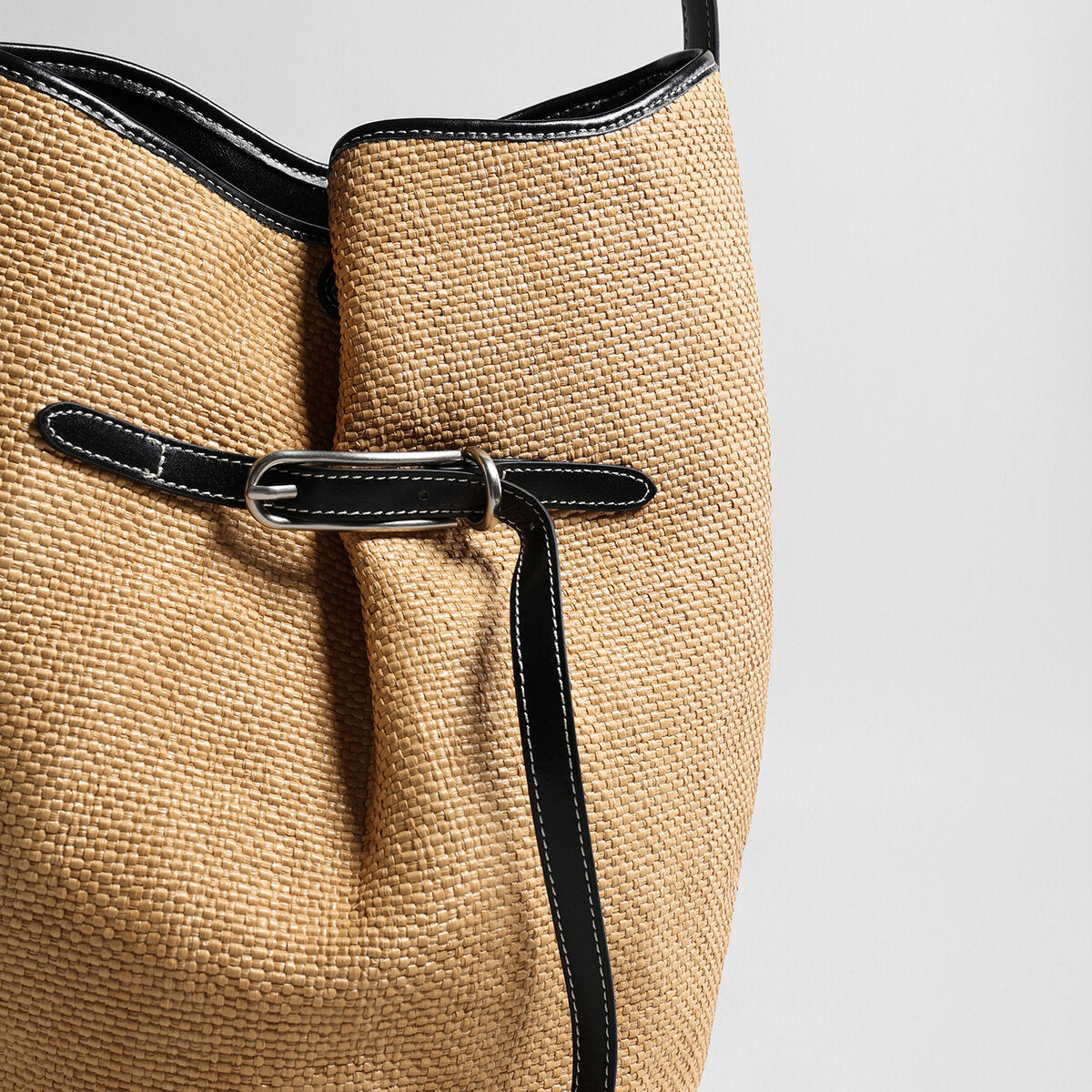Belted Woven Straw Bucket Bag – Marte Grass Leather Trim Shoulder Bag