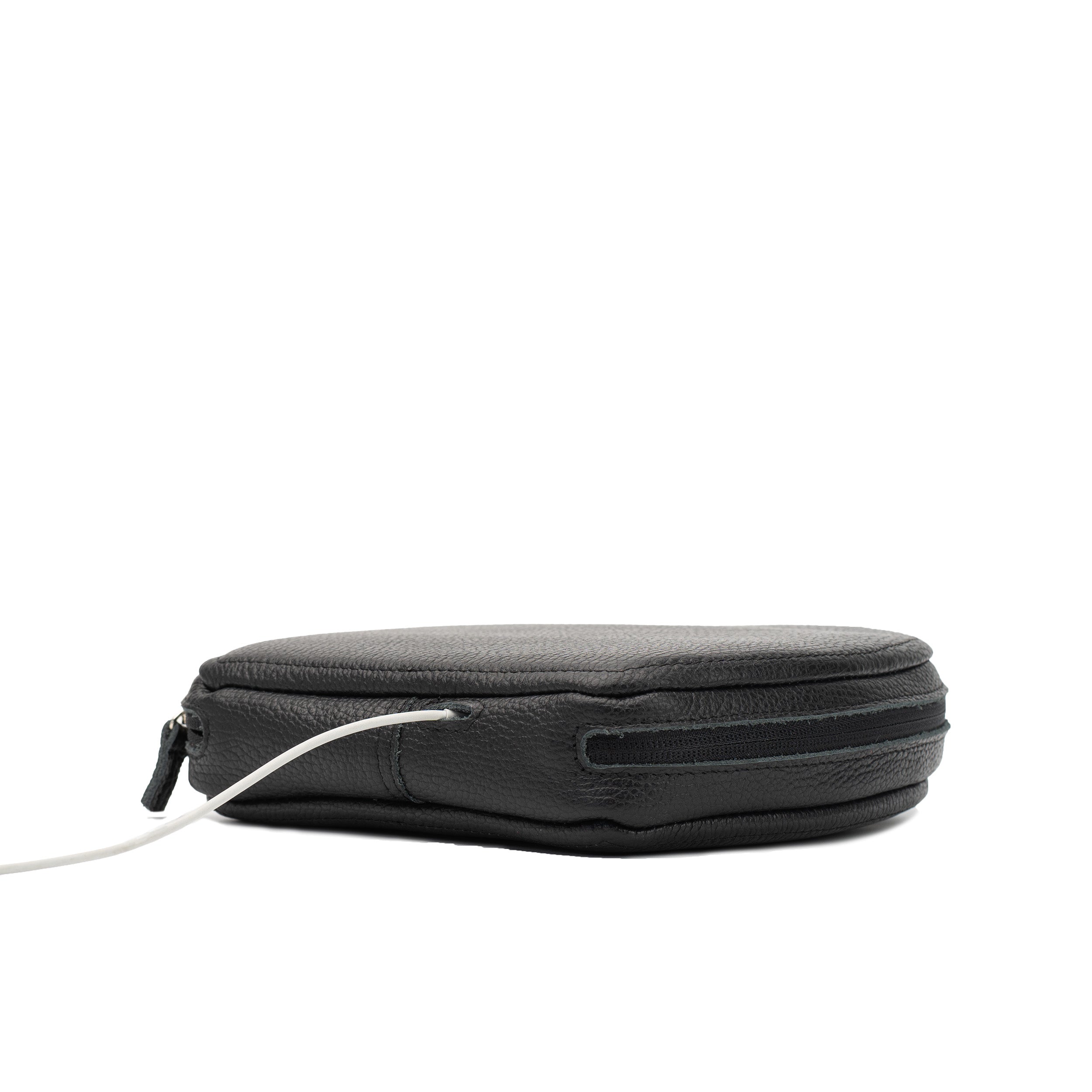 Flat-Grain Leather Case for AirPods Max 2