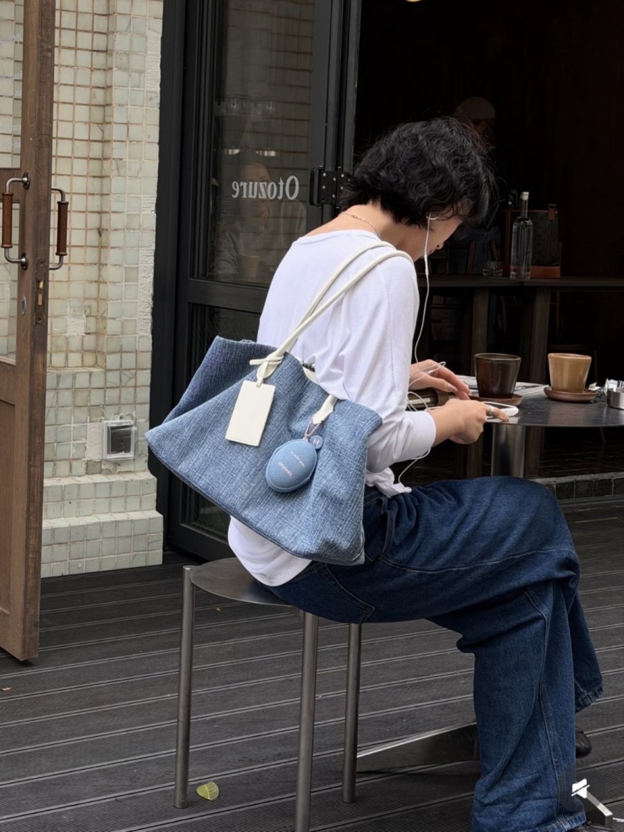Canvas & Leather Large Capacity Commuter Tote – Triple-Compartment Work & Travel Shoulder Bag