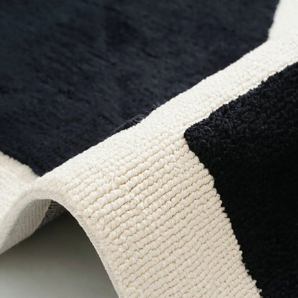Black and White | Abstract Design - Handcrafted Rug/Carpet | Pure New Zealand Wool | Hand Tufted | High Pile | High Density | Yarn Dyed