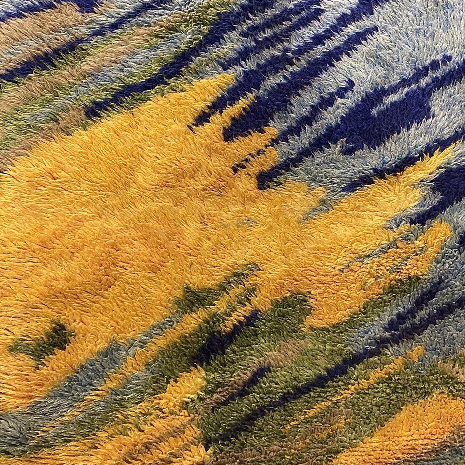 Blue, Yellow, Green | Abstract Design - Handcrafted Rug/Carpet | Pure New Zealand Wool | Hand Tufted | High Pile | High Density | Yarn Dyed