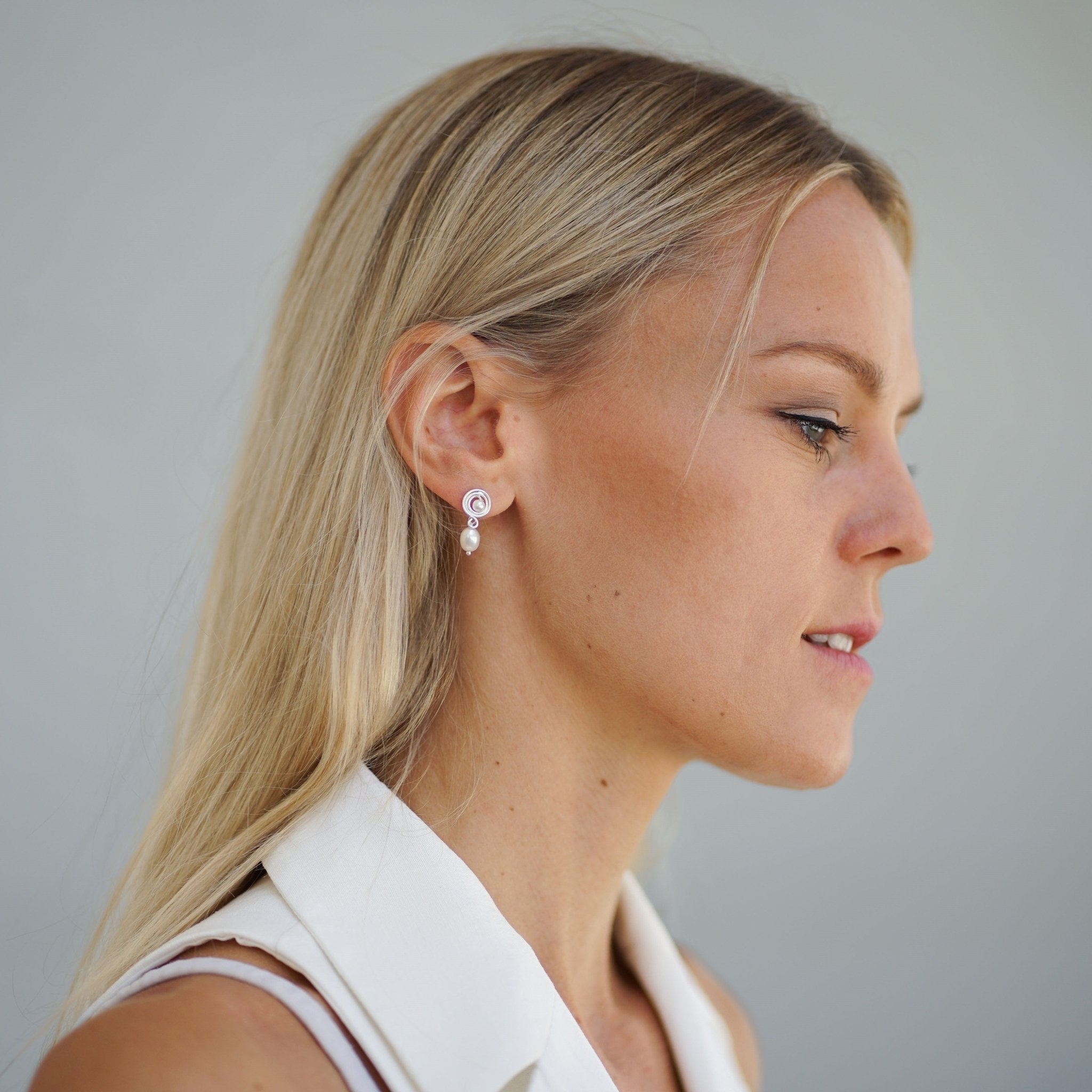 Earrings Maze - Geometric Maze Design