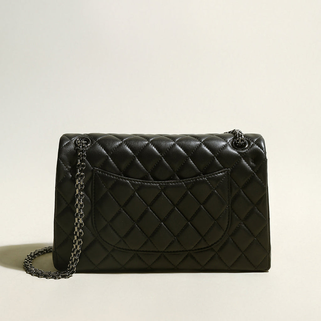 Large Black Quilted Lambskin Leather Flap Shoulder Bag – Diamond Quilted Chain Strap Crossbody