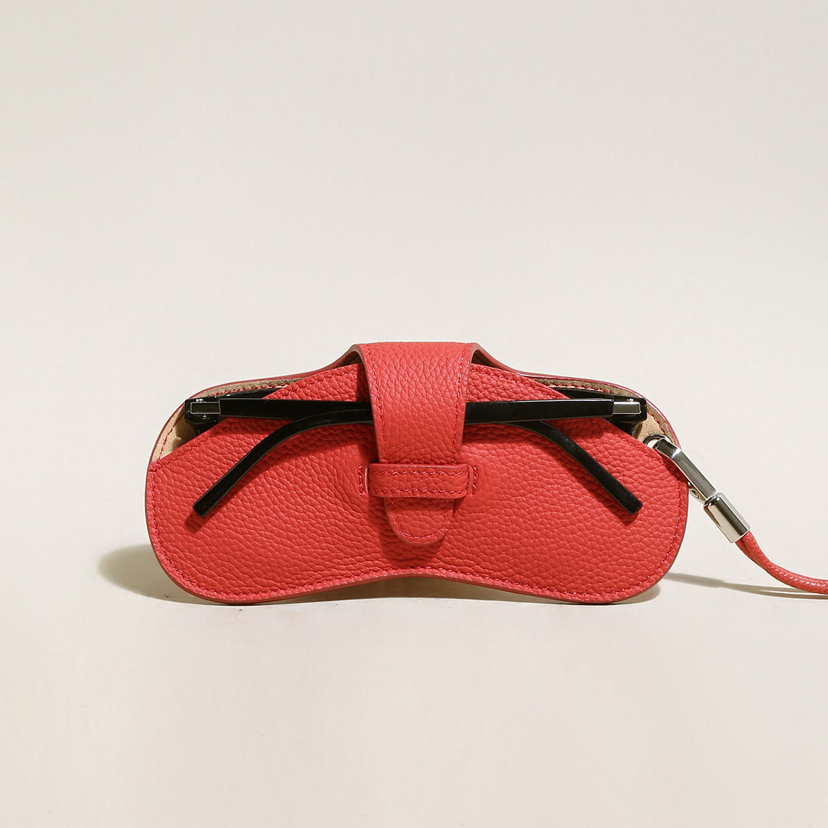 Red Leather Sunglasses Wrist Pouch – Top-Grain Cowhide Eyewear Case with Detachable Strap