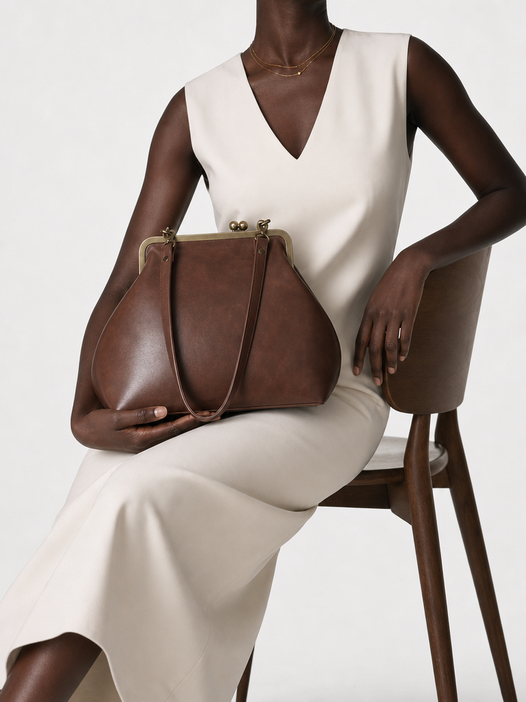 Saint Chima | The Solène Frame Clutch