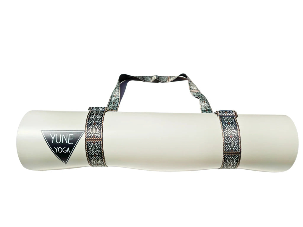 Moab Rocks Yoga Strap – Brown Stretching Strap w/ Metal Buckles | Yune Yoga-2