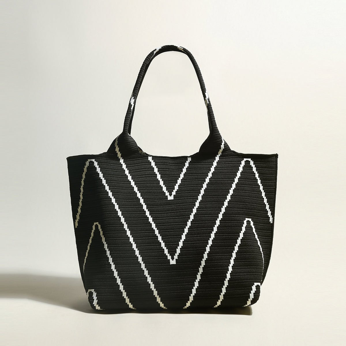 Retro Chevron Canvas Tote Bag – Heavy-Duty Woven Geometric Pattern Shoulder Tote with Interior Zip Pocket