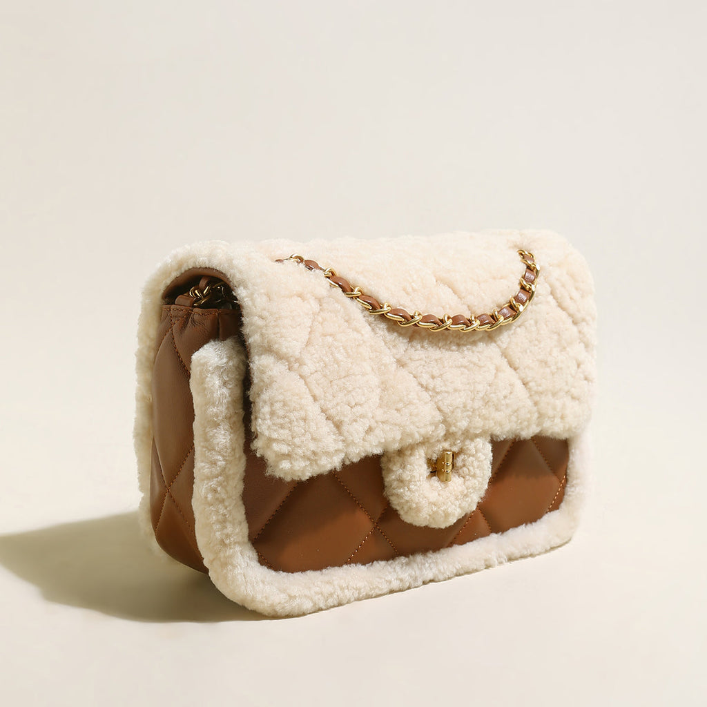 Winterthur Glam Quilted Lambswool Shoulder Bag – Shearling Flap Bag with Gold Chain Strap