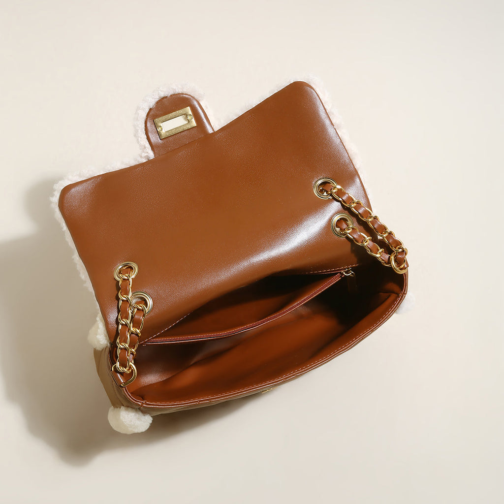 Winterthur Glam Quilted Lambswool Shoulder Bag – Shearling Flap Bag with Gold Chain Strap